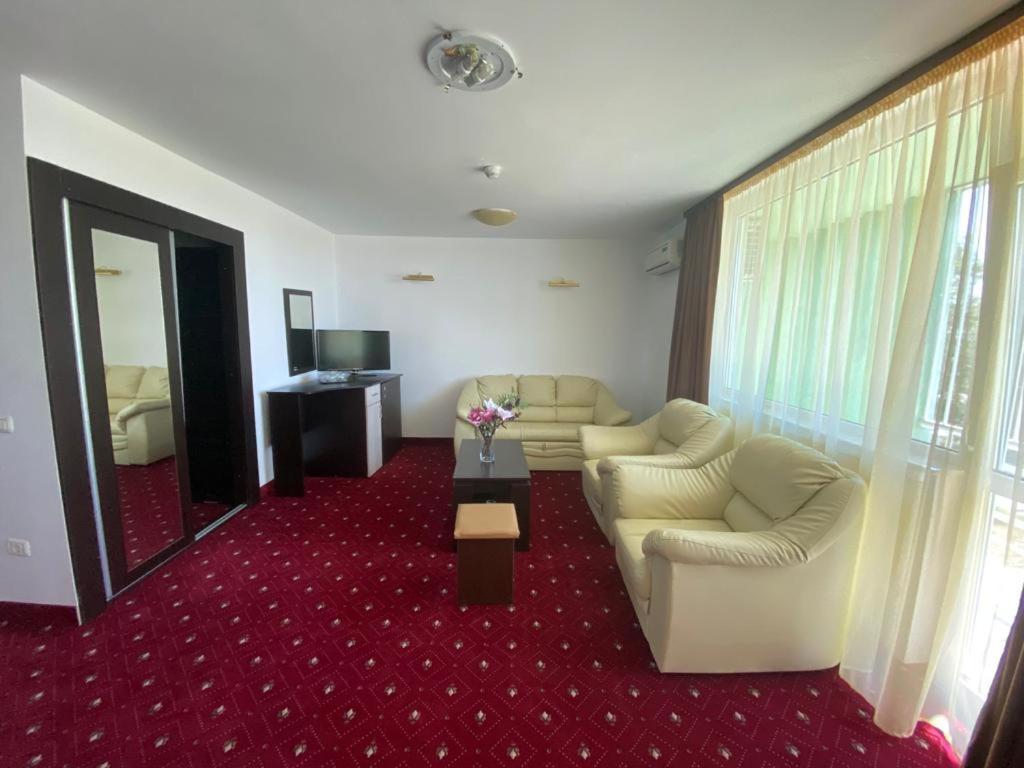 Complex Hotelier Felix - Perla Marii Eforie Nord Εξωτερικό φωτογραφία